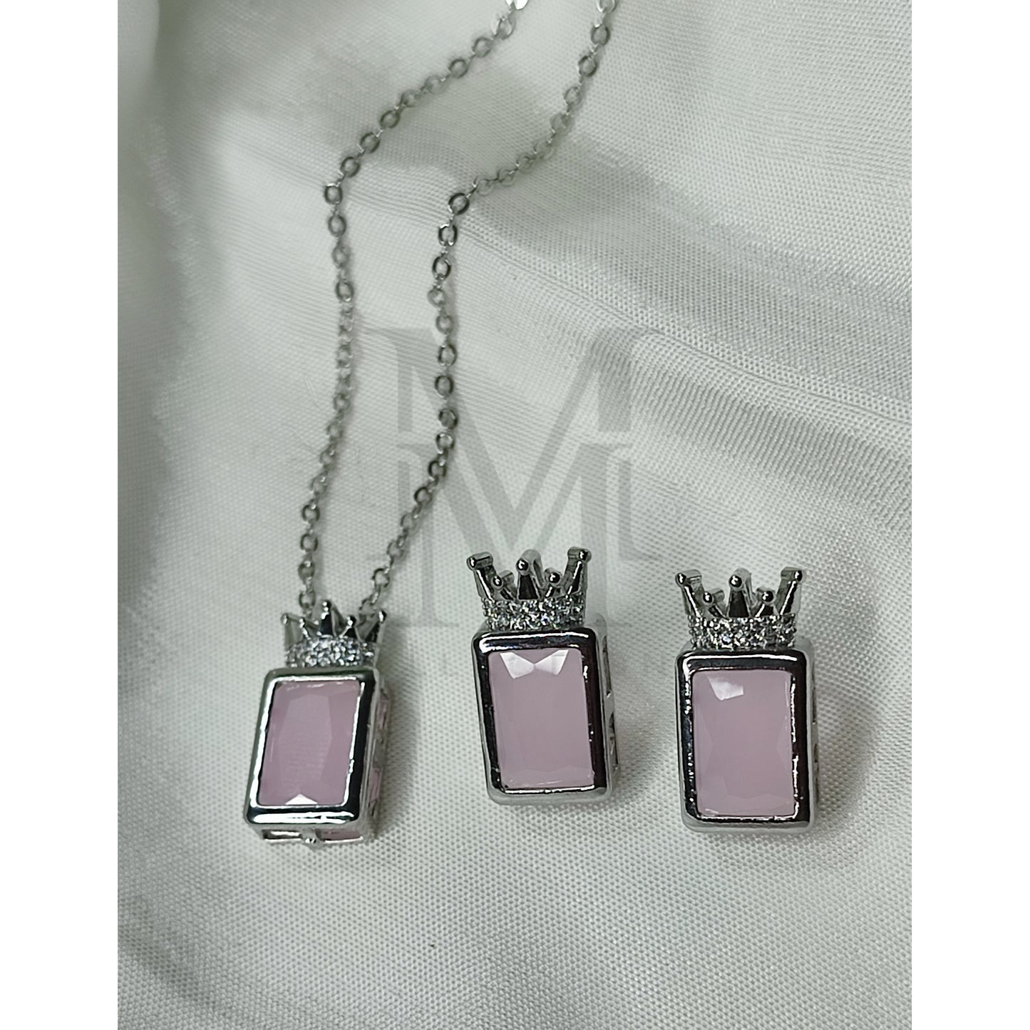 Exquisite Pink Crown Jewelry Set